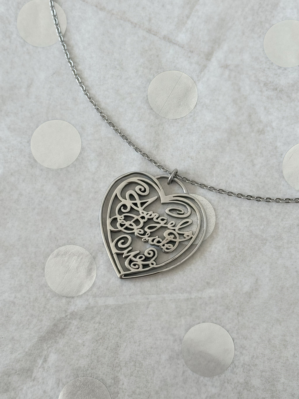 [Pre-order] ANGELS BESIDE ME NECKLACE