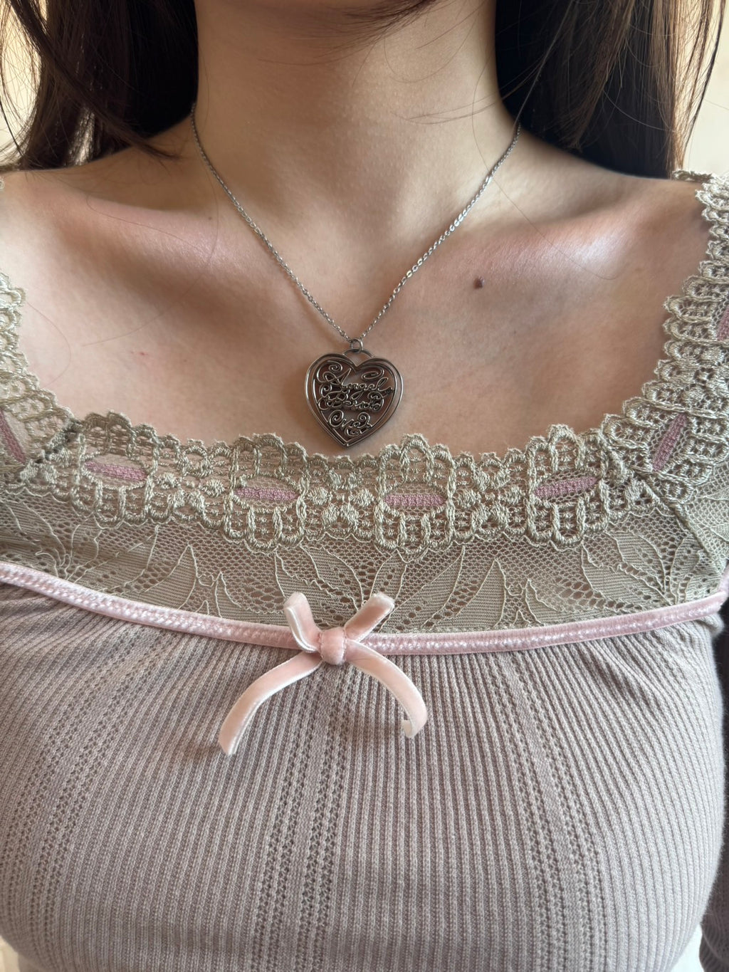 [Pre-order] ANGELS BESIDE ME NECKLACE